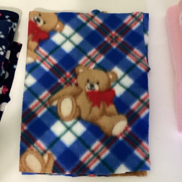 A Bundle of Fleece Fabric Pinks and Blue Material Quilting Sewing - Picture 5 of 10